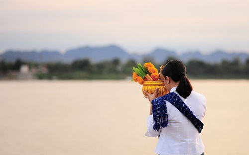 Lang tam nghe Phat day lam nguoi, tu than cai menh hinh anh 2