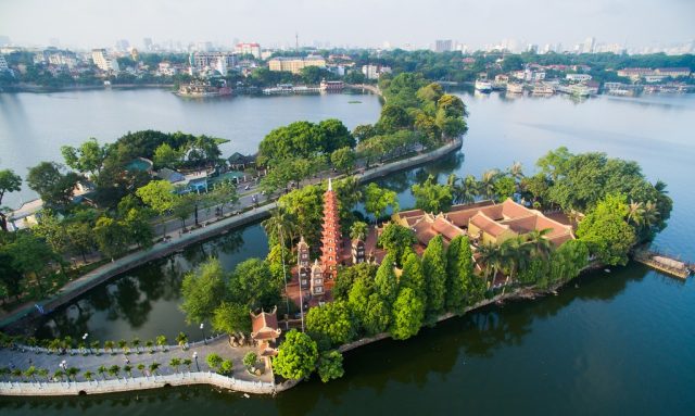 Chùa Trấn Quốc nhìn từ trên cao