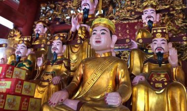 Tứ Phủ Thánh Hoàng gồm những ai? Sự tích về Thập Vị Quan Hoàng