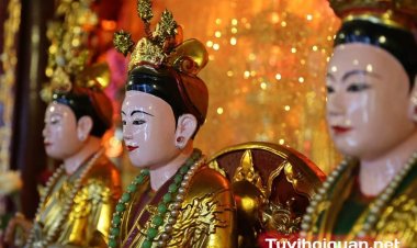 Tín ngưỡng Thờ Mẫu Tam phủ của người Việt