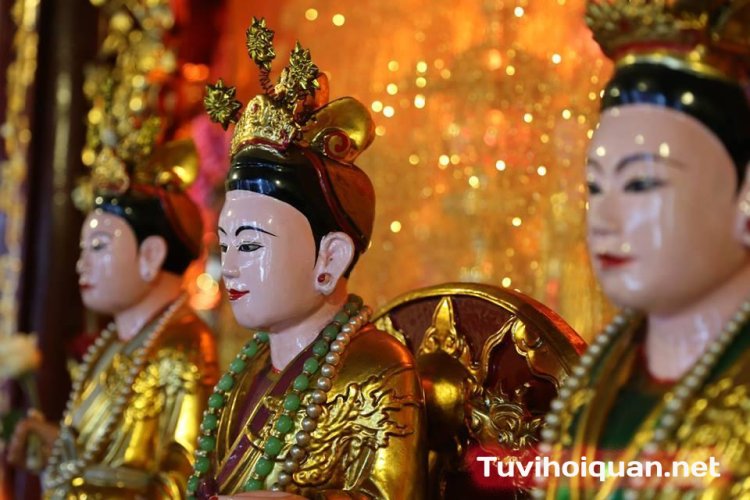 Tín ngưỡng Thờ Mẫu Tam phủ của người Việt