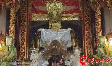 Quan Lớn Đệ Tam là ai, đền thờ ở đâu quan?