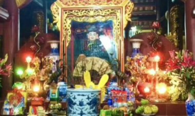 Sự tích về Quan Hoàng Bắc Quốc - Ông Hoàng Bát Quốc