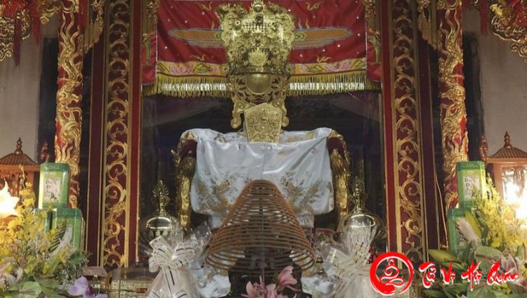 Quan Lớn Đệ Tam là ai, đền thờ ở đâu quan?