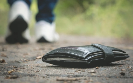 Dreaming About Losing Your Wallet - The Most Complete And Accurate Interpretation