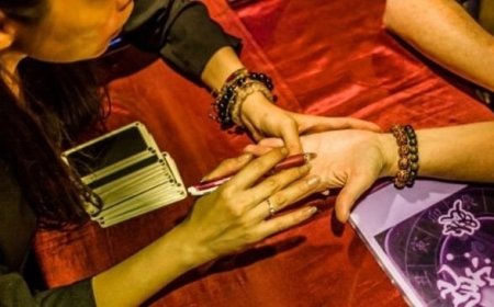 Nằm Mơ Thấy Thầy Bói - Giải Mã Ý Nghĩa Chi Tiết Nhất